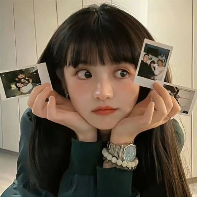 小鬼头上的女人